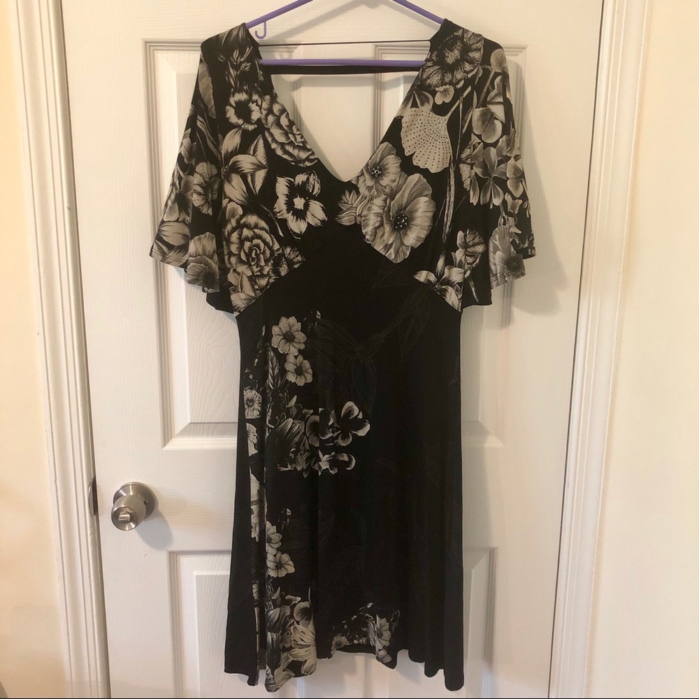 Romantic, flattering dress from Desigual